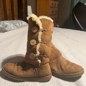 UGG Cozy Tan Shearling Bailey button Boots